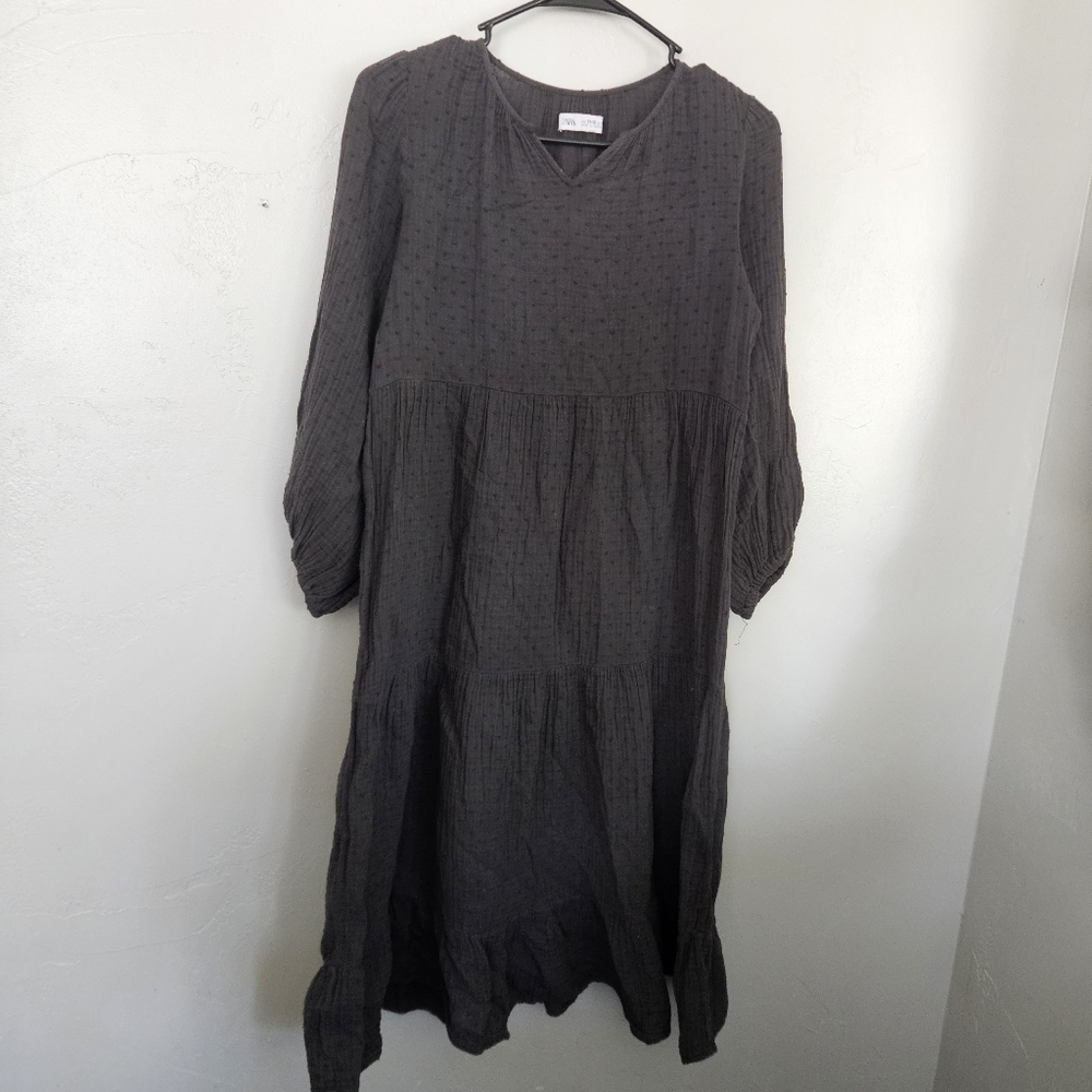 Zara Girls 11-12 Dark Gray Long Sleeve Dress Swiss Dot Raised Tiered Charcoal